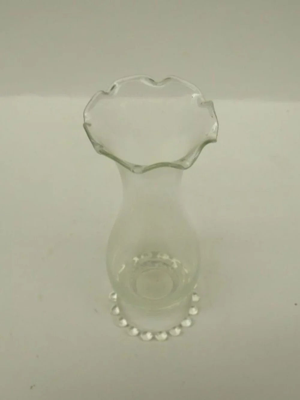 Imperial Elegant Glass Crystal CANDLEWICK 5 7/8 Inch High Flower Bud Vase